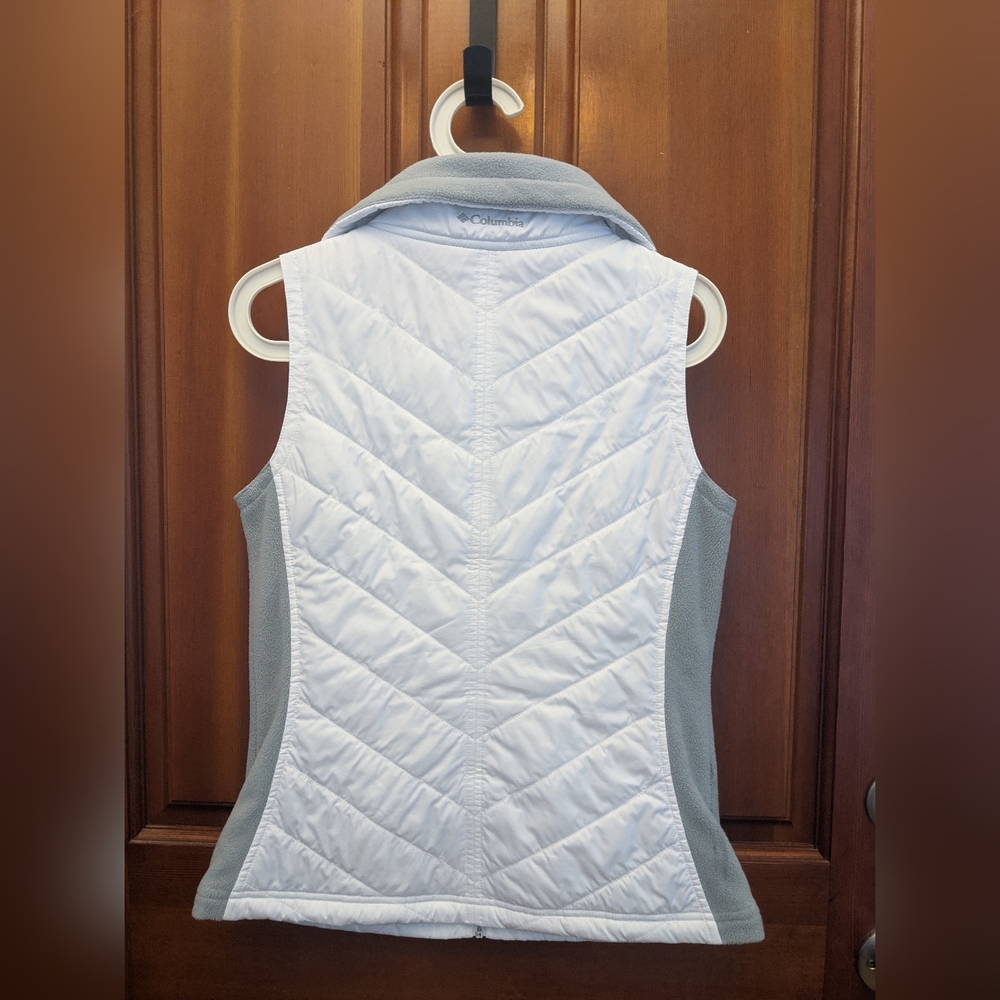Columbia Thin Layer Vest Small - image 3